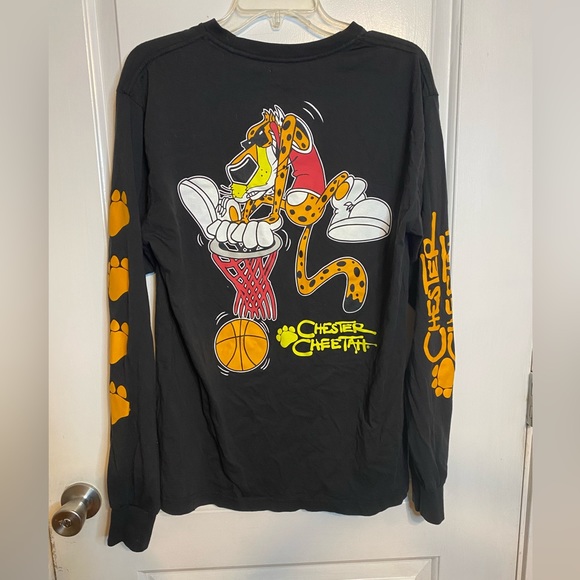 Other - Cheetos Chester Cheeta Mens Long Sleeve Basketball Graphic Tshirt Black Sz L